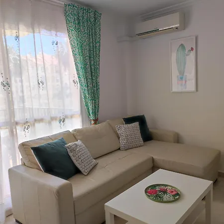 Al Lado De La Playa Apartment