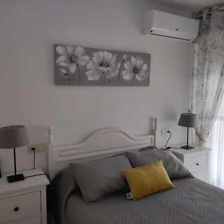 Al Lado De La Playa *